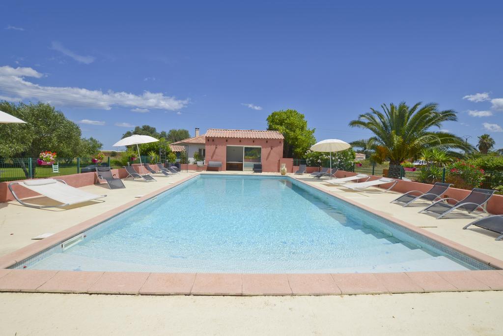 Hotel Les Jardins Lucciana  Exterior photo