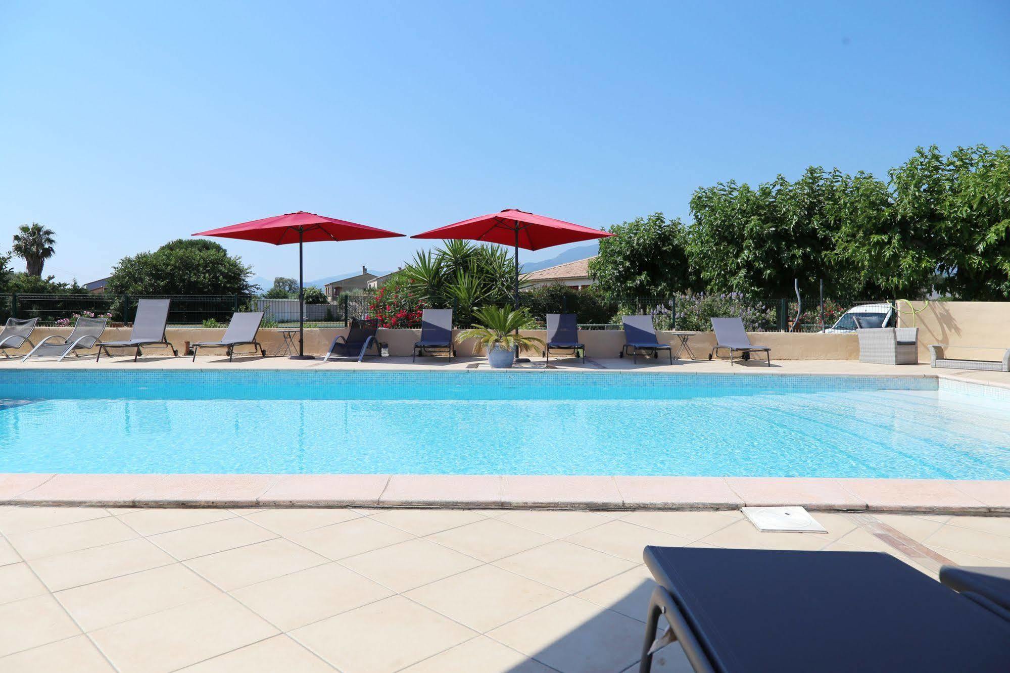 Hotel Les Jardins Lucciana  Exterior photo